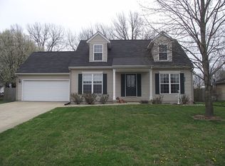 9727 E Bloomfield Ct, Effingham, IL 62401