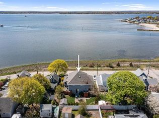 15 Shore Dr, Barrington, RI 02806