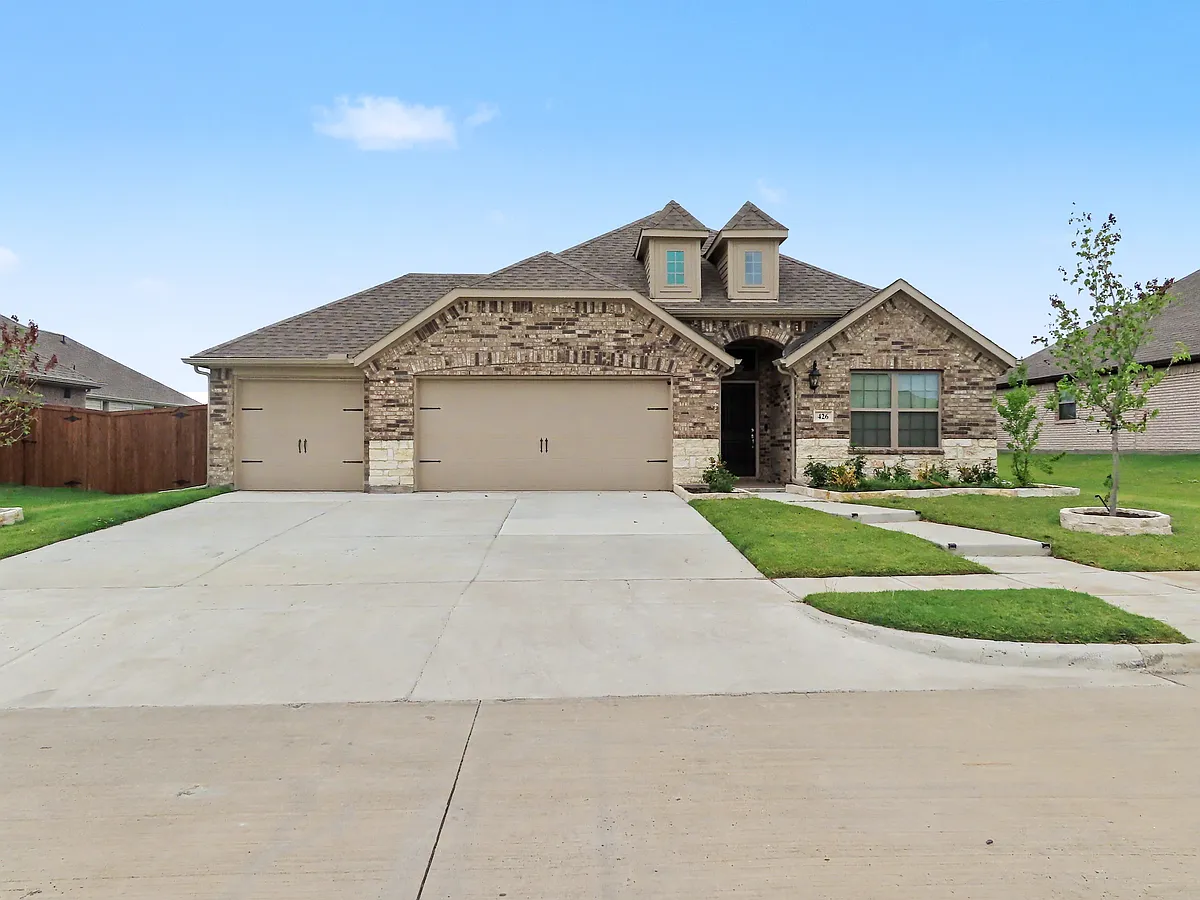 Building Photo - 426 Oleander Dr