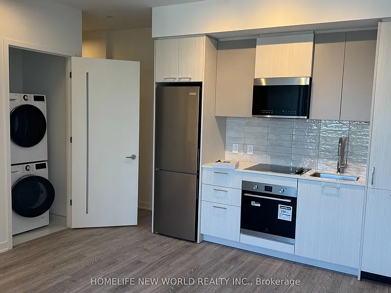 10 Oak St #1609 — Photo 8