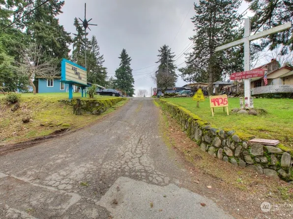 4925 Waller Road E, Tacoma, WA 98443