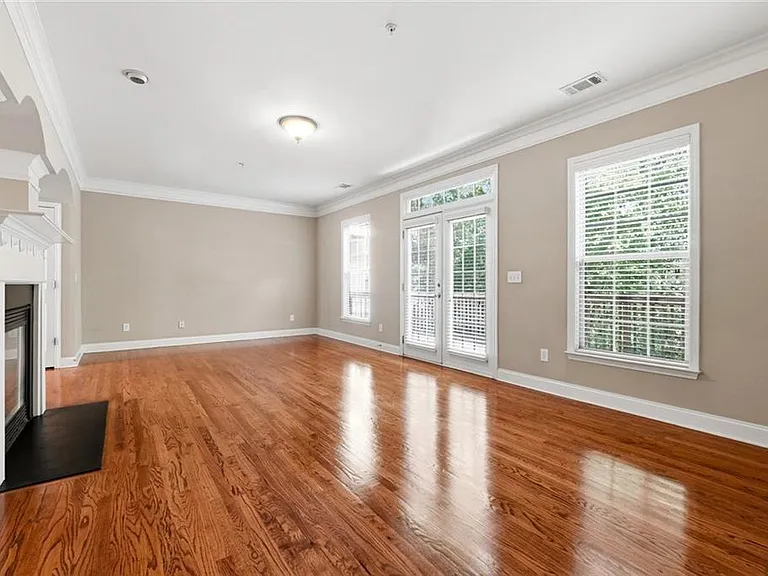 9040 Woodland Trl — Photo 14