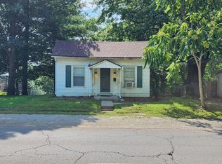 2512 N 22nd St, Saint Joseph, MO 64505