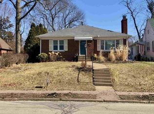 2405 N Gaines St, Davenport, IA 52804