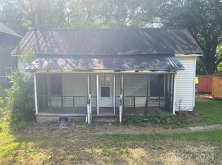 1041 Gaither Pl NW, Concord, NC 28027