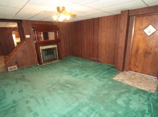 116 S 12th St, Jeannette, PA 15644