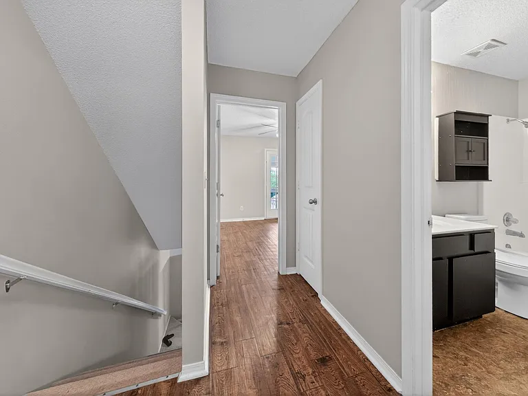 2456 N Brophy Cir #2 — Photo 12