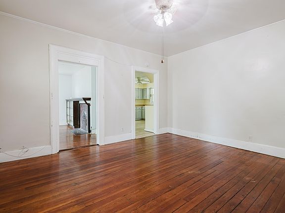 2nd image of 314 Burley Ave