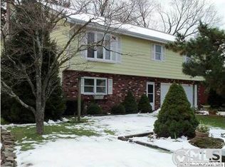 1209 Lakewood Rd, Wall Township, NJ 08736