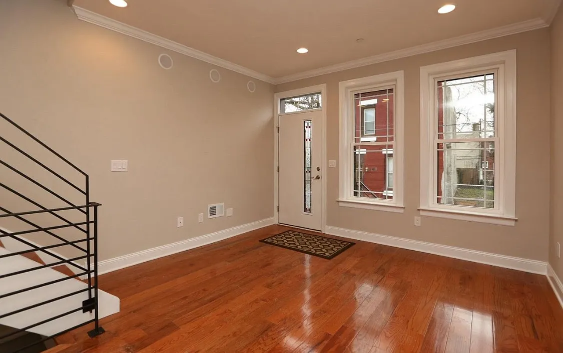 Building Photo - 2059 Gerritt St
