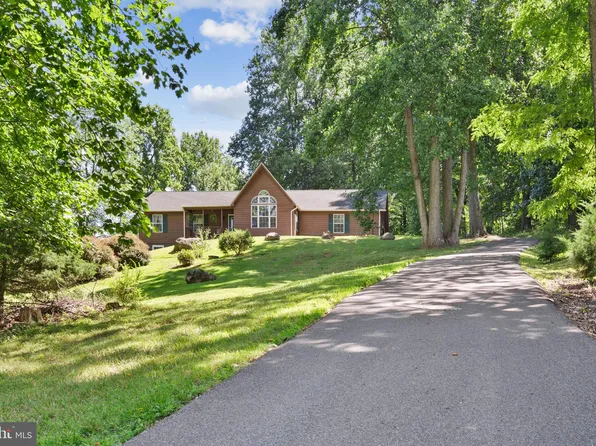 161 Greenfield Rd, Front Royal, VA 22630