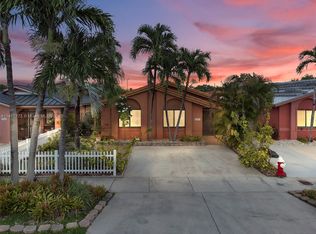 7133 W 29th Way, Hialeah, FL 33018