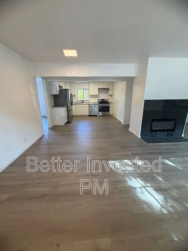 4 bed, 2.0 bath, 1575 sqft, $2,650 — Photo 3