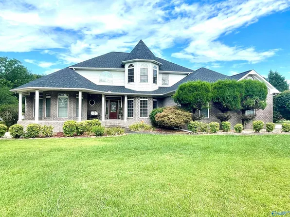 570 Martin Rd, Boaz, AL 35957