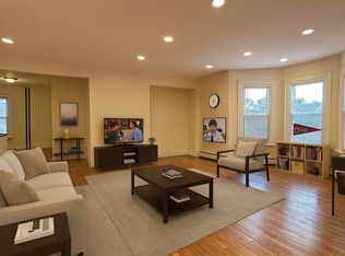 399 Newtonville Ave #2, Newton, MA 02460