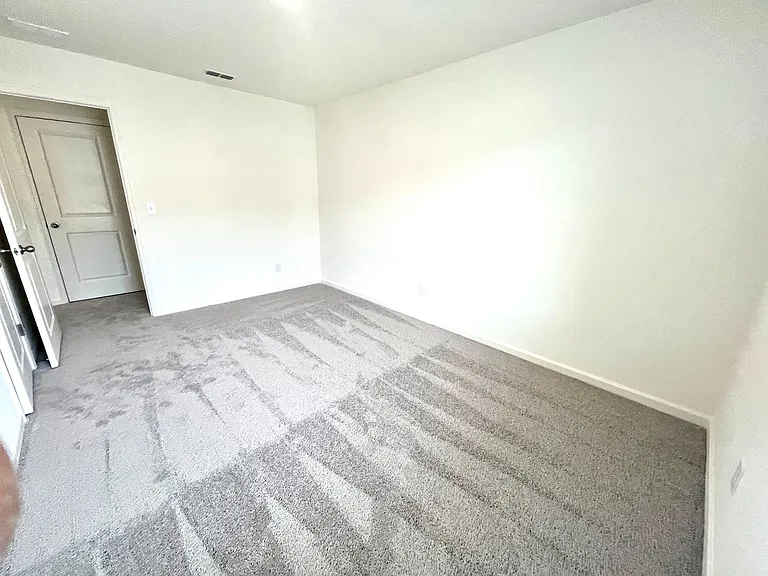 303 Hyde Park — Photo 21