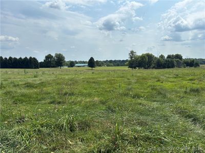 S Side South Boston Pekin Road, Salem, IN, 47167