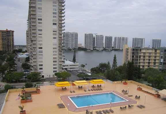 2nd image of 231 174th St APT 1711
