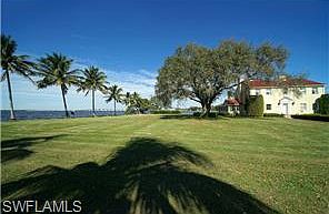 3rd image of 1205 Twin Palm Dr