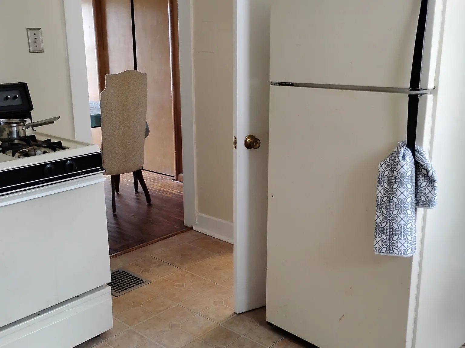 1 bed, 752 sqft, $943 — Photo 3