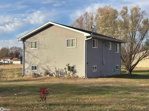 807 Chestnut St, Donnellson, IA 52625