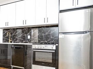 12 Stagg St #2B, Brooklyn, NY 11206