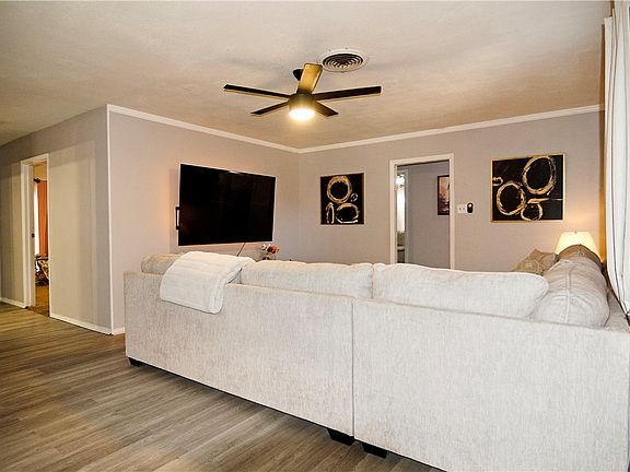 2nd image of 1405 Palo Blanco Cir