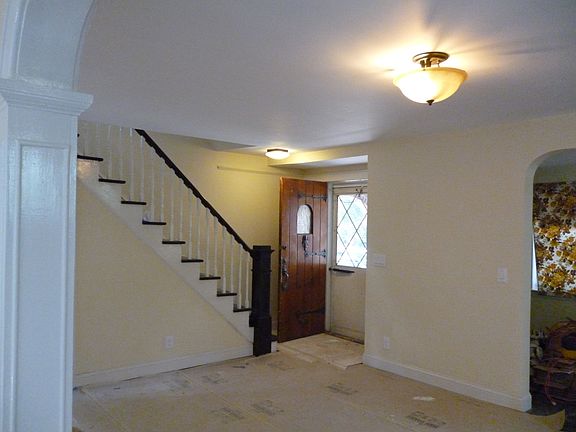 4th image of 10960 198th St