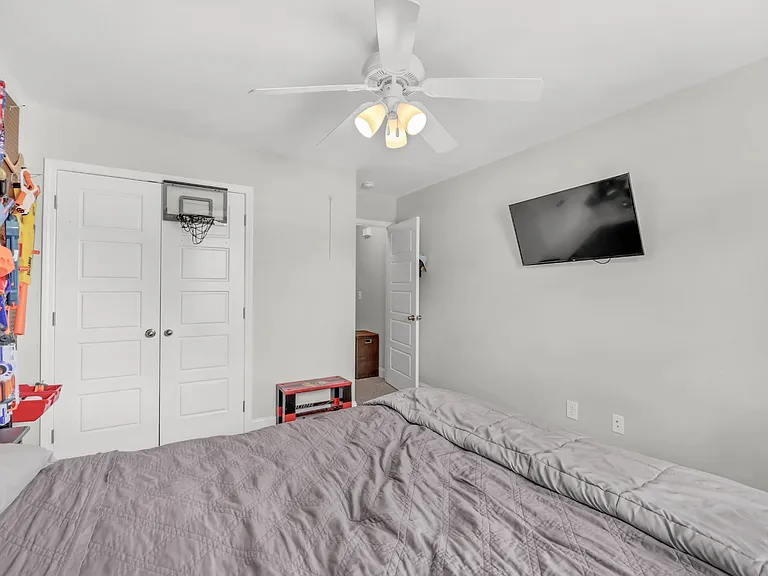 323 Crusaw Dr — Photo 25
