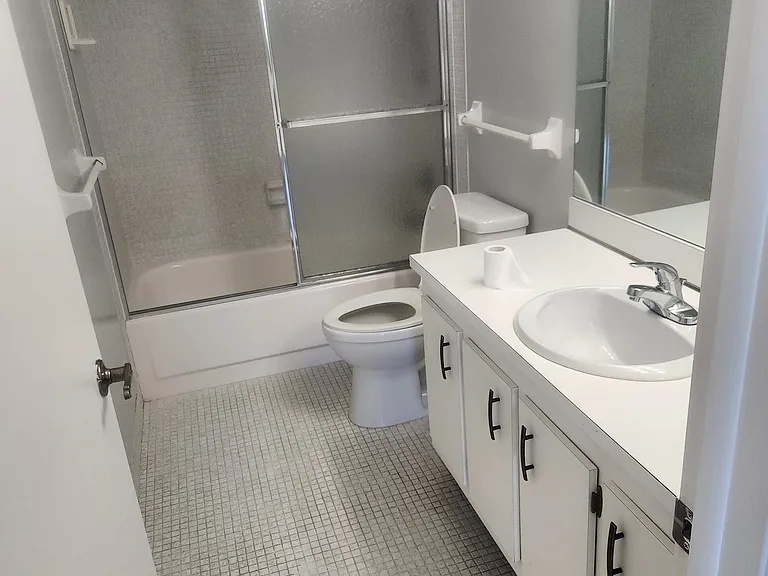 4158 Inverrary Dr #511 — Photo 1