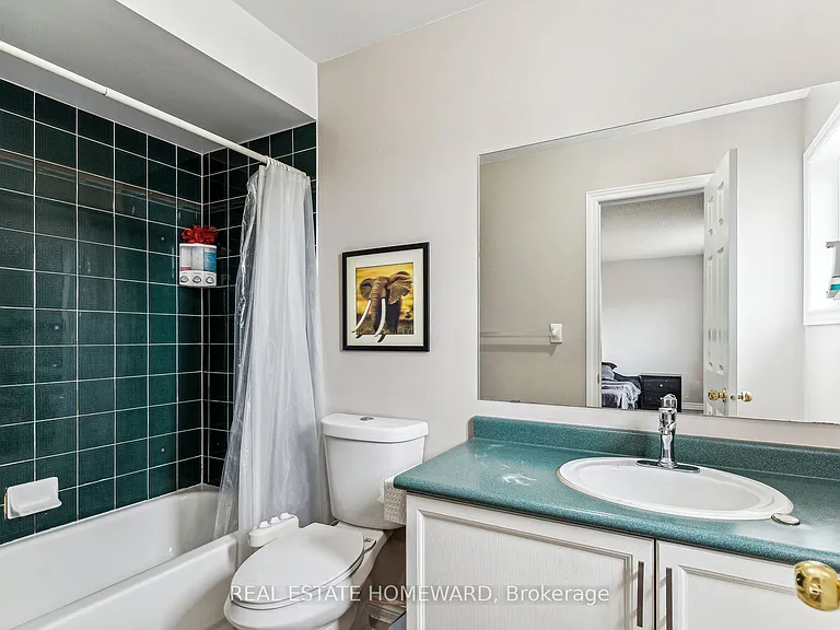 1117 Ashley Ct — Photo 22