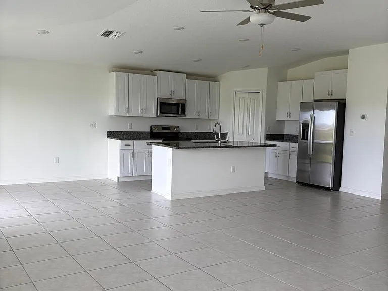8598 Parsons Hill Blvd — Photo 5