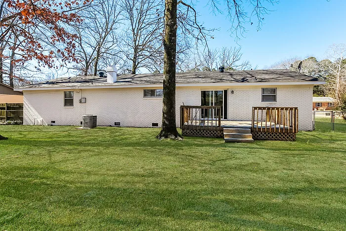 22 Single Oaks Dr — Photo 10