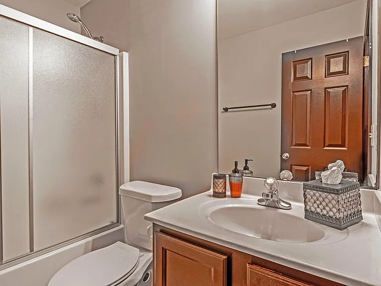 Briaroak Dr — Photo 18