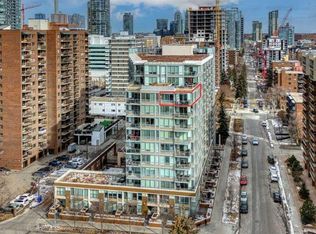 626 14th Ave SW #1011, Calgary, AB T2R 0X4