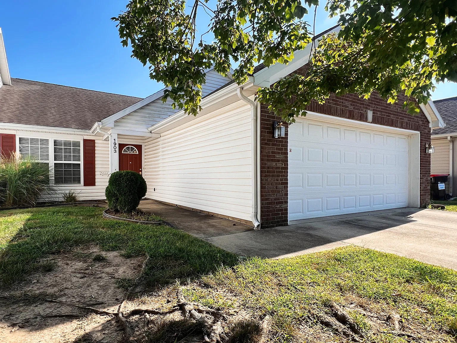 1903 Ellison Dr — Photo 2