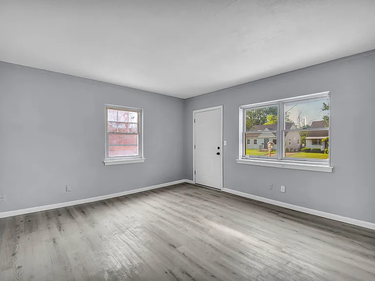 17001 Palda Dr — Photo 4