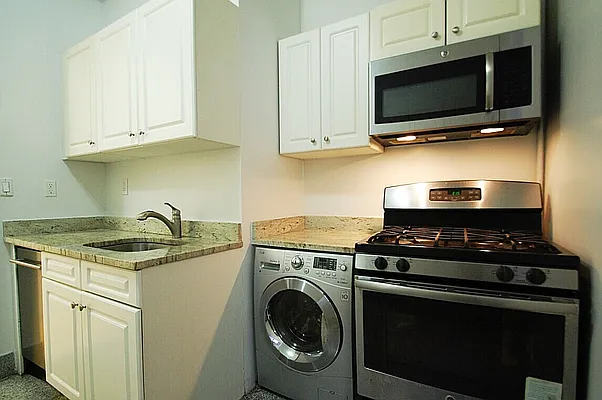 Rented by Compass | media 13