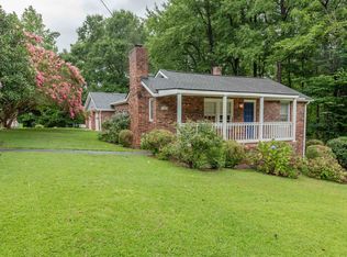 401 N Pine Ave, Landrum, SC 29356