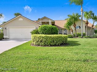 560 Spring Lake Dr, Melbourne, FL 32940