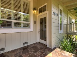 1559 E Foothill Dr, Santa Rosa, CA 95404