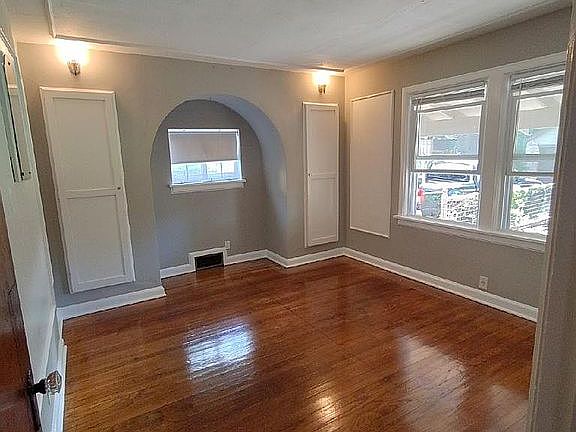 4th image of 7126 McGee St