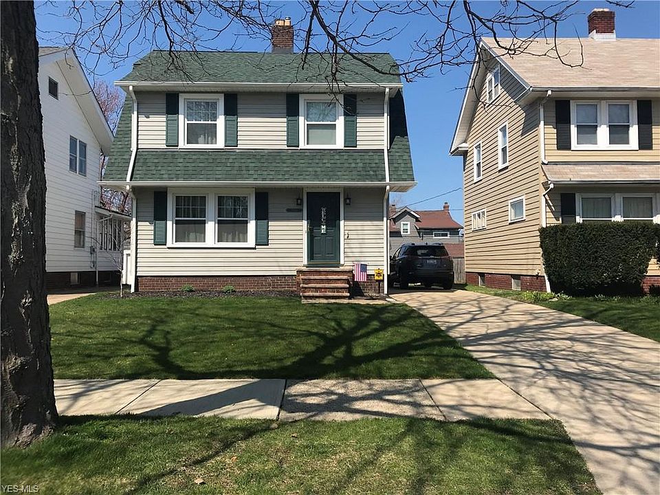 2nd image of 17614 Archdale Ave