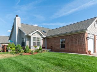 9075 Summit Ct, Ypsilanti, MI
