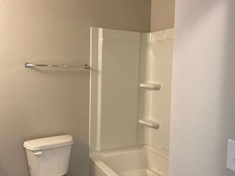14136 N 74th East Ave — Photo 10