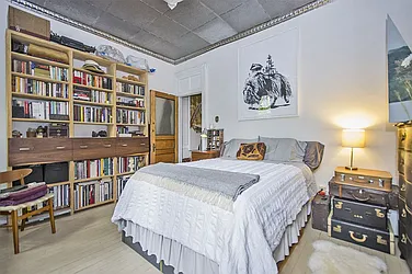 Rented by Level Group