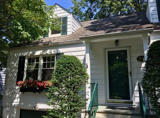 24 Butler St, Cos Cob, CT 06807