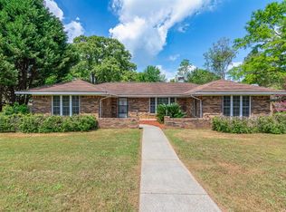 602 Robin Ln, Enterprise, AL 36330