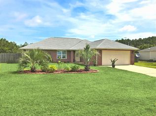 8642 Estrada St, Navarre, FL 32566