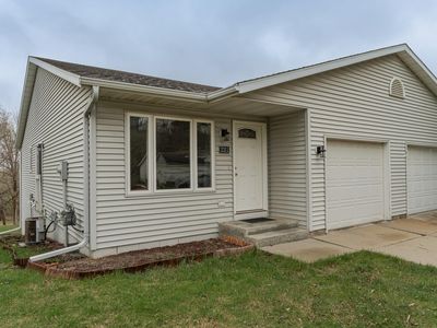 3311 7th St NW, Rochester, MN, 55901